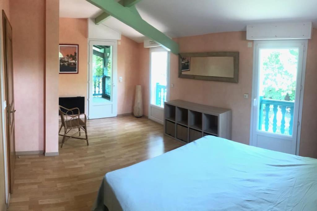 Belle Villa Basque Avec Piscine Et Jardin De 3000M2 Saint-Jean-de-Luz Exteriör bild